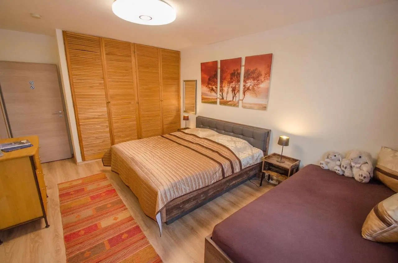 Ferienwohnung ケルン